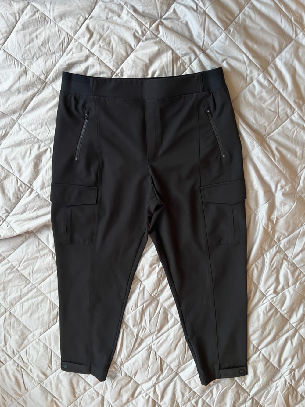 Athleta Women’s Black Cargo Pants